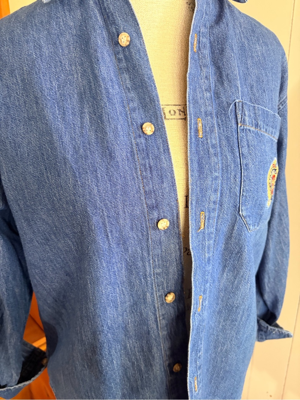 Vintage Guess Denim Button Up Top  100% Cotton 90s Y2K S Petite Preppy - Picture 5 of 7